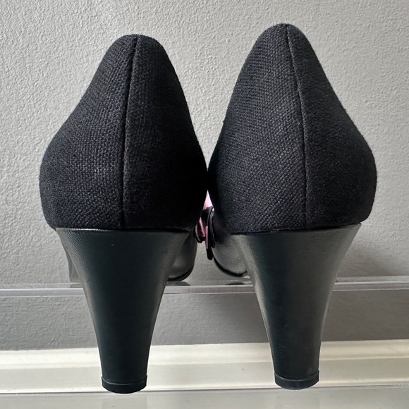 Irregular Choice Oversized Bow Pumps Heels Pink Black Size 8 - Picture 9 of 13